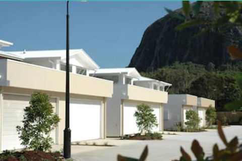 Coolum Villas - Sydneys Hotel 7
