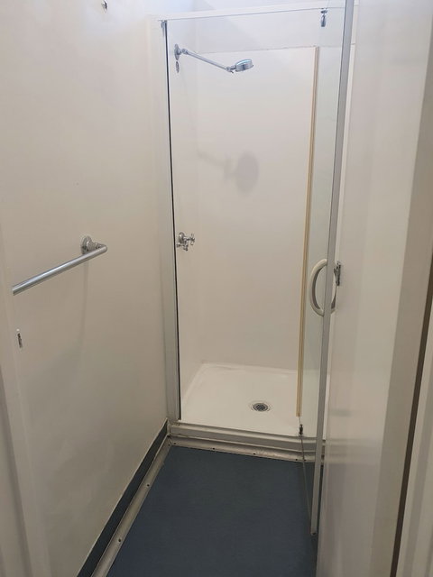 College Lawn Hotel - Hostel - Sydneys Hotel 2
