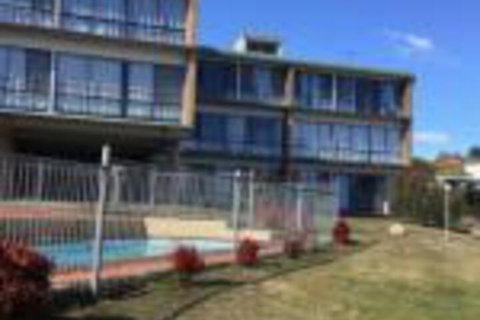 Kirwan Apartments 49 - Sydneys Hotel 0