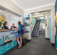 Ady's Place Backpackers - Sydneys Hotel