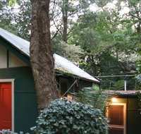 Lotus Lodges - Sydneys Hotel