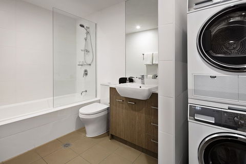 Quest Newcastle West - Sydneys Hotel 2