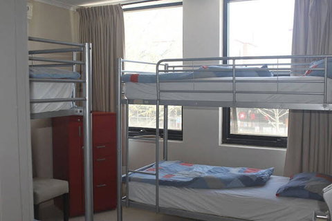 Dickson Backpackers - Sydneys Hotel 2
