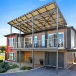 RiverSea Goolwa Beachhouse WiFi Pet Friendly - Sydneys Hotel 0