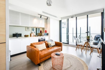 BOUTIQUE STAYS - Vox Vibe - Sydneys Hotel 0