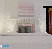 Corinella - Sydneys Hotel