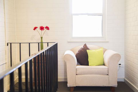 Angaston Mews Apartments - Sydneys Hotel 1