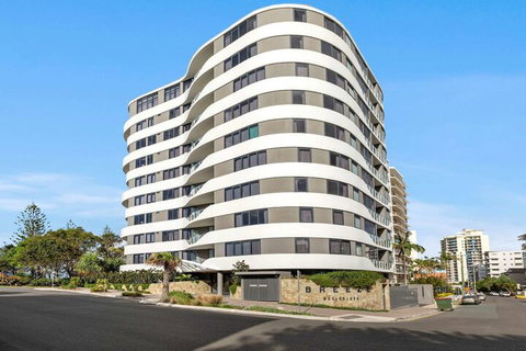Breeze Mooloolaba - Sydneys Hotel 3