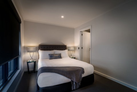 Crest On Park - Sydneys Hotel 2