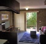 A Furnished Townhouse in Goulburn - Sydneys Hotel
