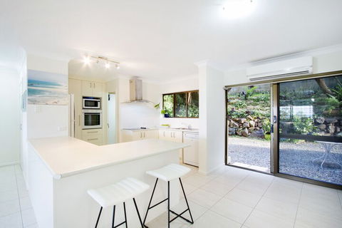 Aqua Marine Boutique Apartment - Sydneys Hotel 4
