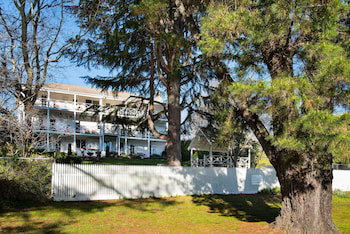 Daylesford VIC Sydneys Hotel