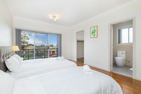 Auspan Guest House - Sydneys Hotel 6