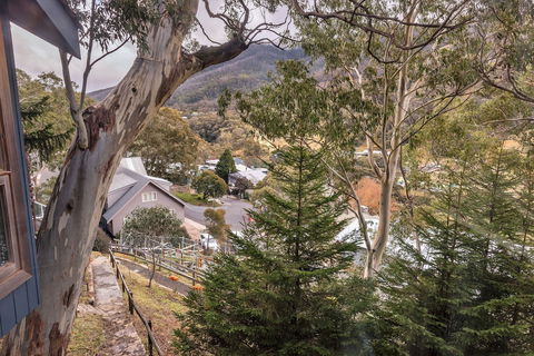 Pure Chalet - Sydneys Hotel 2