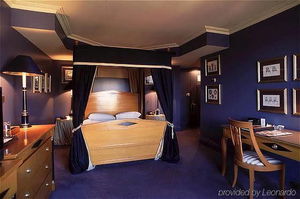 Sir Stamford Double Bay