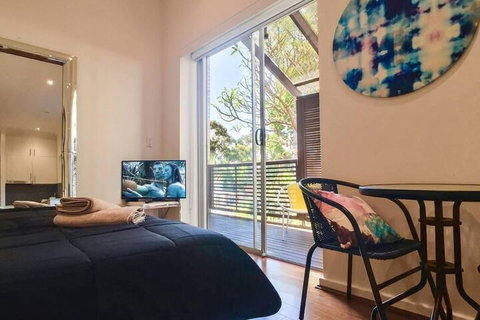 Terrace Apartment With City Views - Sydneys Hotel 6