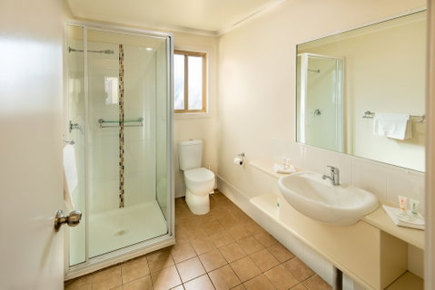 Ingenia Holidays Bonny Hills - Sydneys Hotel 4