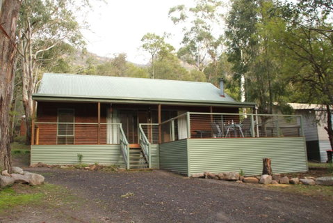 Serene Vista Halls Gap - Sydneys Hotel 5