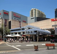 Wyndel Help Street - Sydneys Hotel