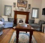 Cherry Blossom Cottage - Sydneys Hotel