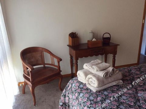 Peace & Tranquility With An Ocean View - Sydneys Hotel 2