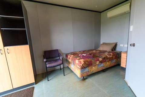 Oasis Newman - Sydneys Hotel 5
