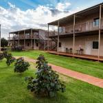 Oasis Newman - Sydneys Hotel 0