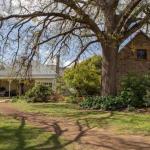 Twamley Farm - Sydneys Hotel 0