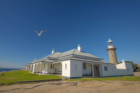 Lavender Vale Cottages - Sydneys Hotel 1