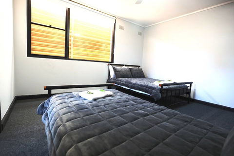 Panania Hotel - Sydneys Hotel 6
