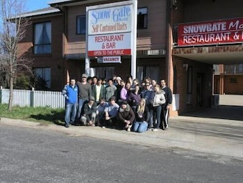 Snow Gate Motel And Apartments - Sydneys Hotel 3