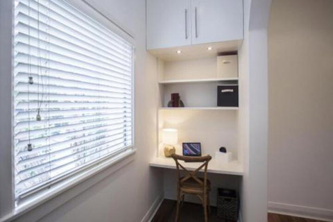 Woollahra Roslyndale Avenue - Sydneys Hotel 2