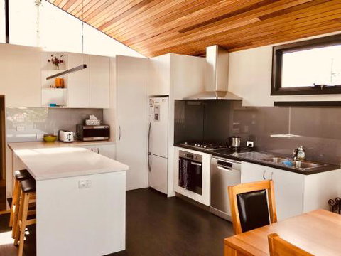 Omaroo House Panoramic Water Views - Sydneys Hotel 5