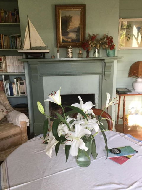 Twomeys Cottage - Sydneys Hotel 6