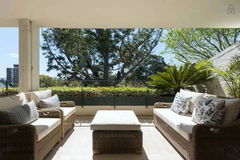 Woollahra Luxury Quiet & Central - Sydneys Hotel 1