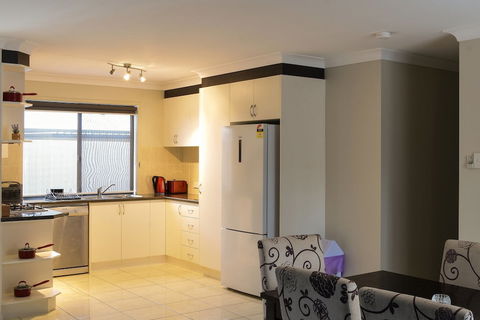 Atricom Apartments Australia - Sydneys Hotel 4