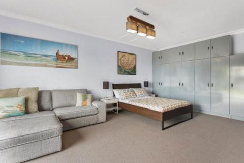 Art House - Sydneys Hotel 7