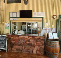 Parry Creek Farm Tourist Resort  Caravan Park - Sydneys Hotel