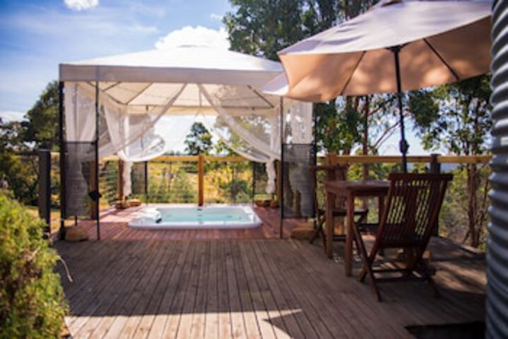 Elevated Plains VIC Sydneys Hotel