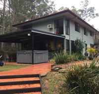 Eatons Hill Retreat - Sydneys Hotel