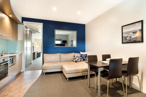 Sur La Plage - Sydneys Hotel 0