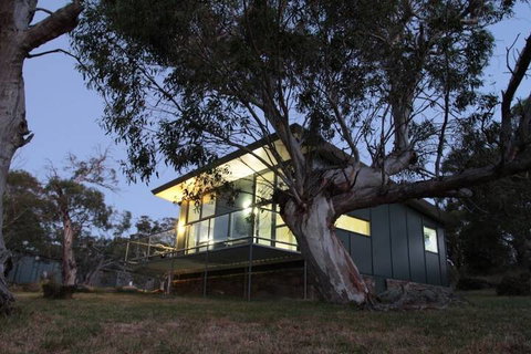 Ecocrackenback 12 'Sustainable Chalet Close To The Slopes.' - Sydneys Hotel 1