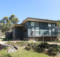 Ecocrackenback 14 Sustainable luxurious chalet close to the slopes. - Sydneys Hotel