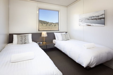 Ecocrackenback 15 'Sustainable Chalet Close To The Slopes.' - Sydneys Hotel 1