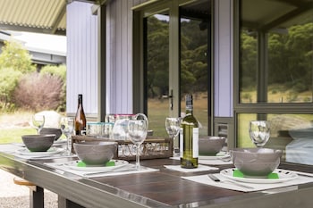 Kickenback Chalet - Contemporary Chalet In The Heart Of Crackenback - Sydneys Hotel 2