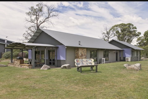 Kickenback Chalet - Contemporary Chalet In The Heart Of Crackenback - Sydneys Hotel 6