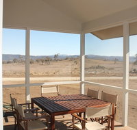 Manna Tree Farm -modern home with majestic views in stunning countryside - Sydneys Hotel