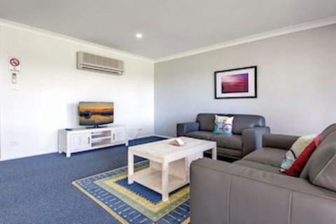 Villa 126 Horizons Golf Club - Sydneys Hotel 0