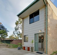 Lakeside Townhouse - Sydneys Hotel