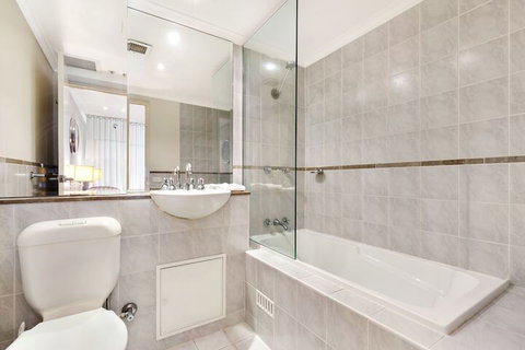 Surry Hills Modern One Bedroom Apartment - GOU - Sydneys Hotel 5